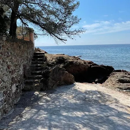 Mobil 35 M2 L Ile D Or Saint-raphael Campsite