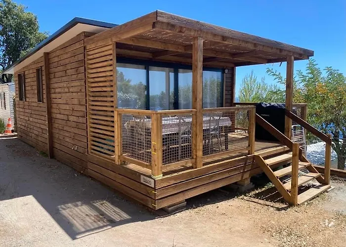 Kemp Mobil 35 M2 L Ile D Or Saint-raphael *